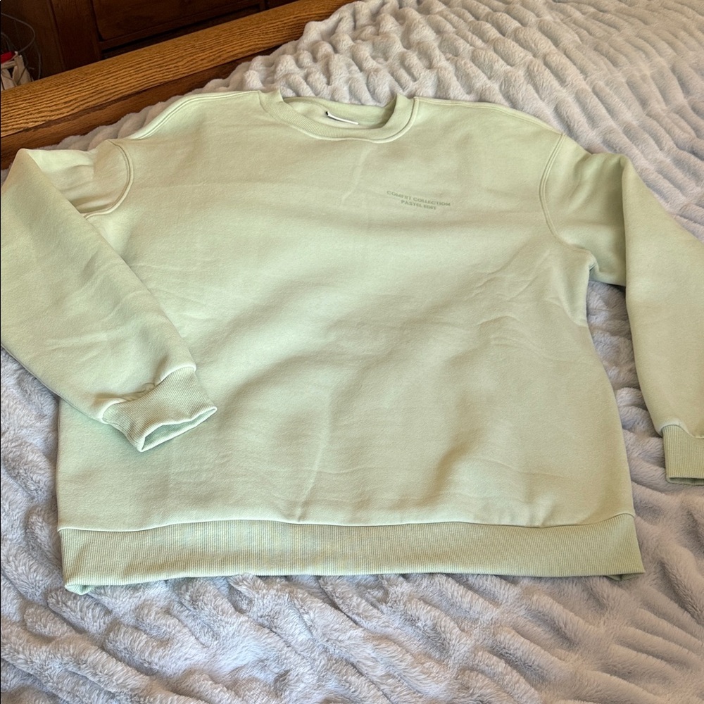 Women's Mint Crewneck Sweatshirt